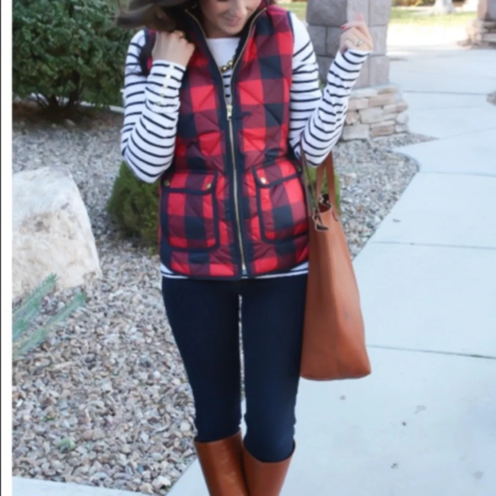 J Crew Excursion Red Navy Size XXS Quilted Vest Down Plaid Puffer Tartan